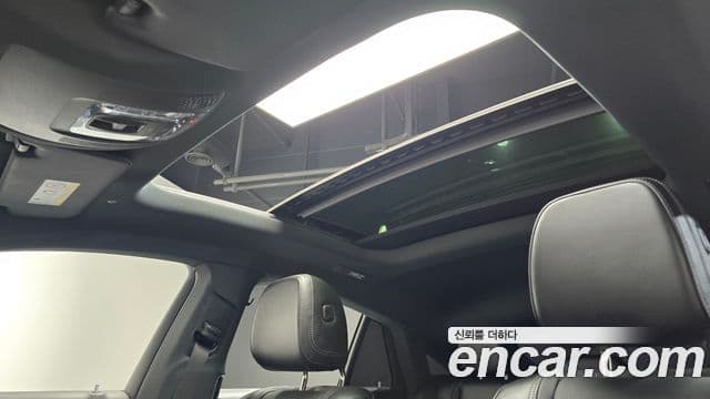 Mercedes-Benz GLE-Class 2022 — Photo 3/20