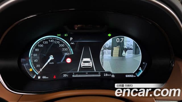 Genesis GV70 2022 — ფოტო 8/20