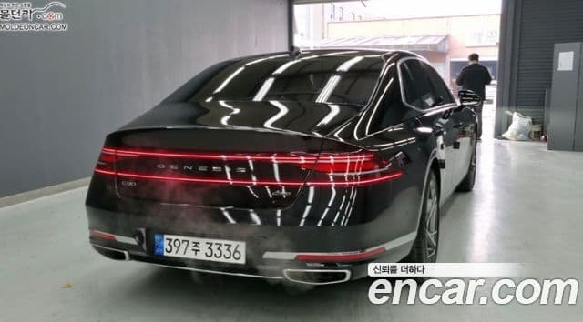 Genesis G90 2022 — Photo 13/18