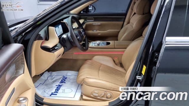 Genesis G90 2022 — Photo 17/18
