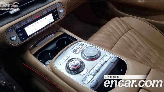 Genesis G90 2022 — Photo 3/18