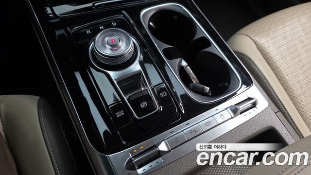 Kia Carnival 2021 — Şəkil 4/20