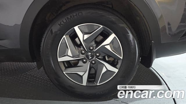 Kia Sorento 2021 — фото 4 из 20