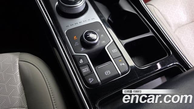 Kia Sorento 2021 — Şəkil 16/20