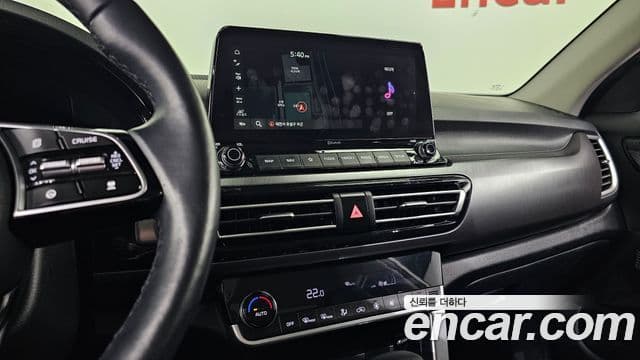 Kia Seltos 2020 — ფოტო 18/20