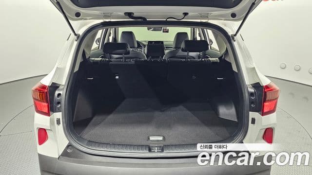 Kia Seltos 2020 — ფოტო 8/20