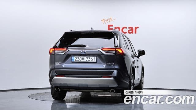 Toyota RAV4 2024 — Şəkil 4/20