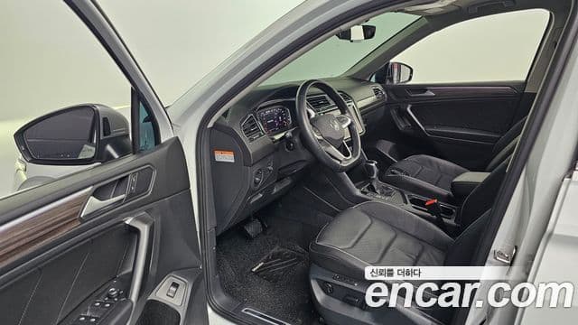 Volkswagen Tiguan Allspace 2023 — Şəkil 10/20