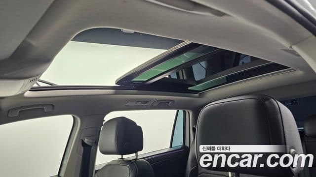 Volkswagen Tiguan Allspace 2023 — Şəkil 19/20