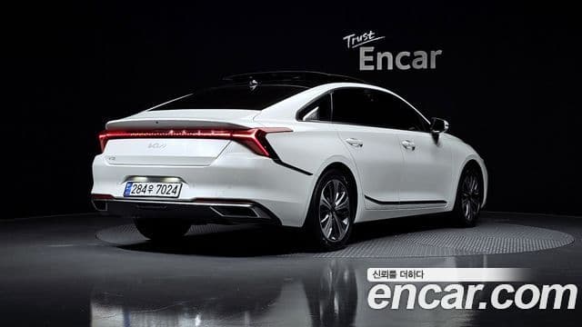 Kia K8 2021 — Şəkil 2/20