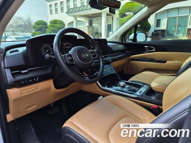 Kia Carnival 2021 — Фото 10/20
