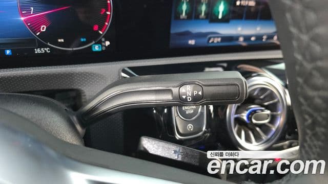 Mercedes-Benz A-Class 2024 — Photo 18/20