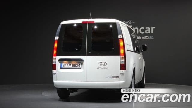 Hyundai Staria 2024 — Şəkil 4/20