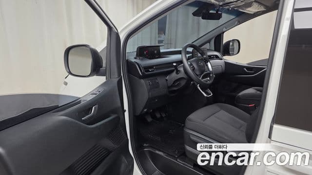 Hyundai Staria 2024 — Şəkil 10/20