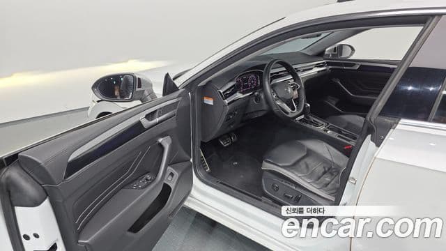 Volkswagen Arteon 2022 — Şəkil 11/18