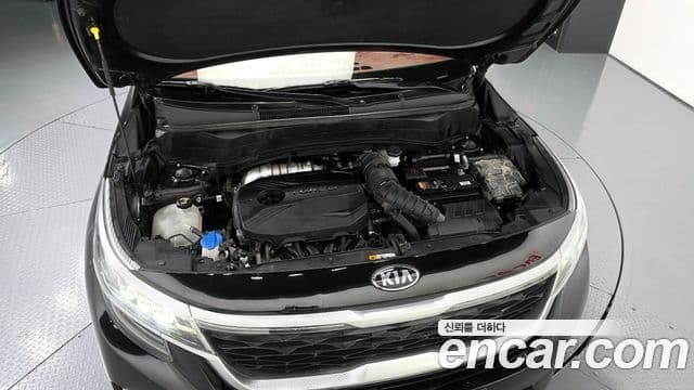 Kia Seltos 2019 — Şəkil 8/20