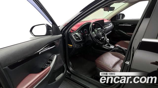 Kia Seltos 2019 — Şəkil 18/20
