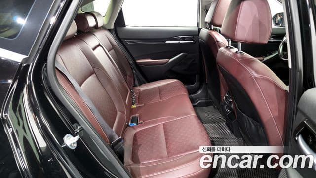 Kia Seltos 2019 — Şəkil 7/20