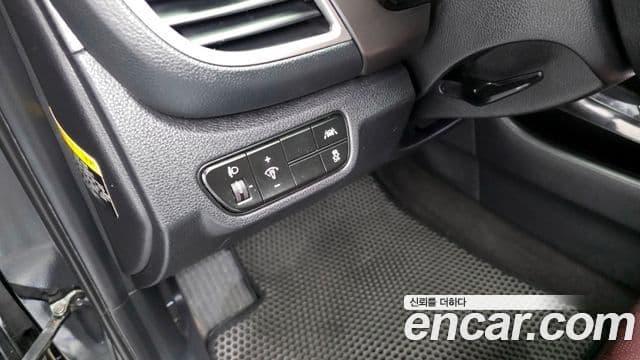Kia Seltos 2019 — Şəkil 11/20