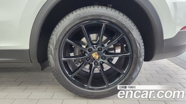 Porsche Cayenne 2020 — Şəkil 16/21
