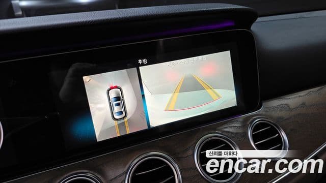 Mercedes-Benz E-Class 2018 — Şəkil 14/20