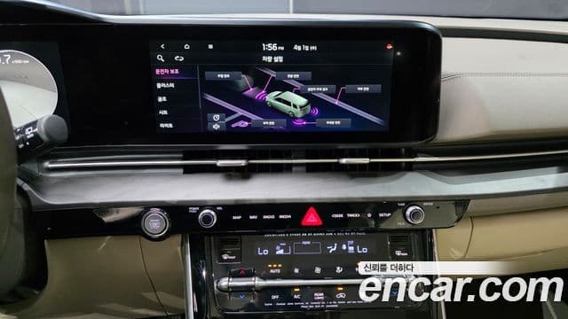 Kia Carnival 2021 — ფოტო 15/20