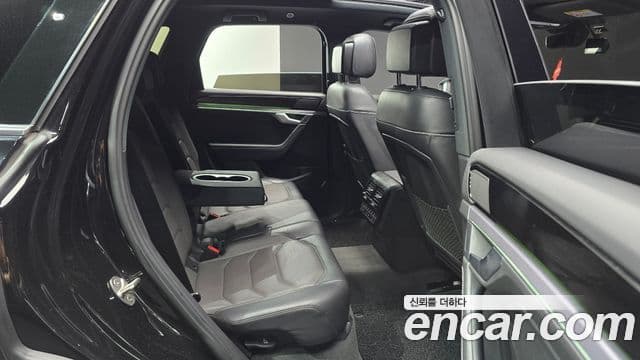 Volkswagen Touareg 2023 — фото 12 из 20