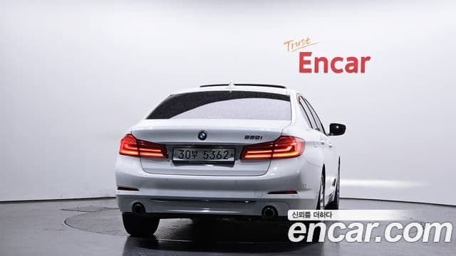 BMW 5 Series 2019 — Şəkil 4/20