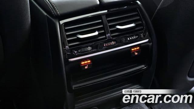 BMW 5 Series 2019 — Şəkil 18/20