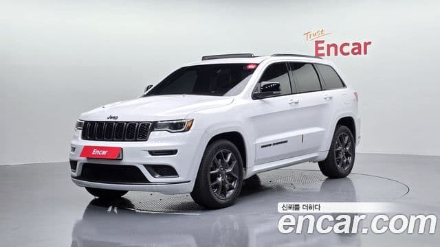 Jeep Grand Cherokee 2020 — ფოტო 1/20