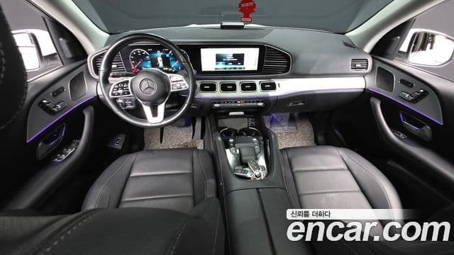 Mercedes-Benz GLE-Class 2020 — Şəkil 7/20