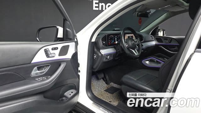 Mercedes-Benz GLE-Class 2020 — Şəkil 10/20