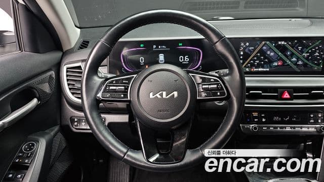 Kia Seltos 2024 — Şəkil 13/20