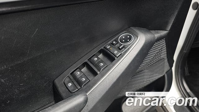 Kia Seltos 2024 — Şəkil 17/20