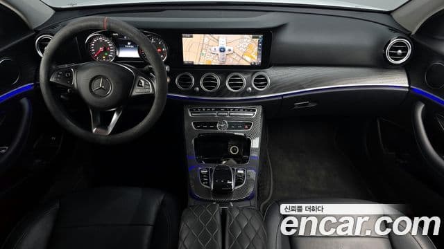 Mercedes-Benz E-Class 2018 — Şəkil 7/20