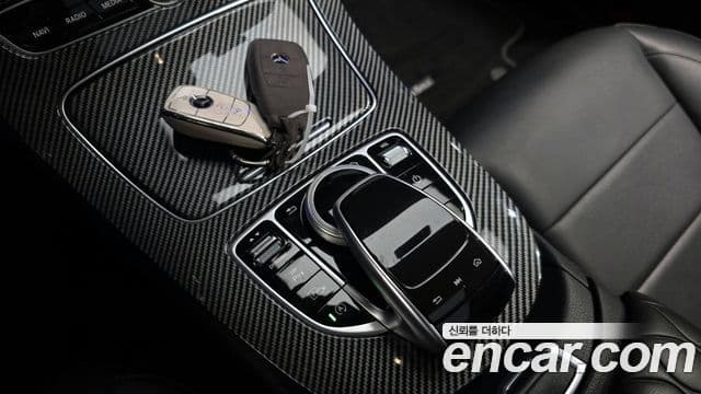 Mercedes-Benz E-Class 2018 — Şəkil 19/20