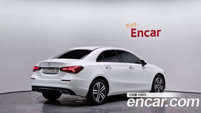 Mercedes-Benz A-Class 2022 — фото 1 из 20