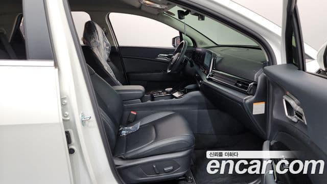 Kia Sportage 2023 — фото 11 из 20