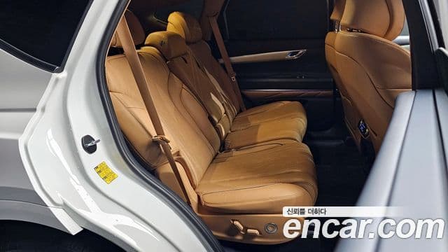 Genesis GV80 2023 — фото 12 из 20