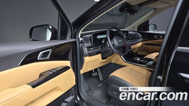 Kia Carnival 2021 — Фото 10/20
