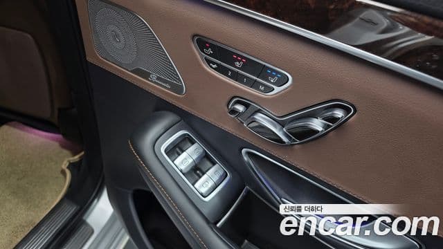 Mercedes-Benz S-Class 2018 — ფოტო 19/20