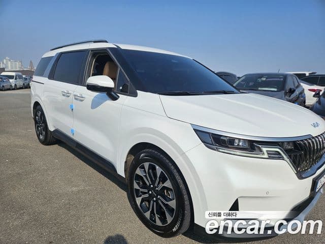 Kia Carnival 2022 — Şəkil 2/20