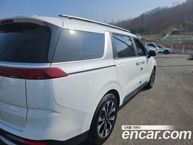 Kia Carnival 2022 — Şəkil 5/20
