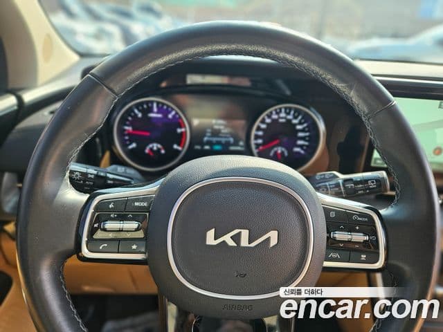 Kia Carnival 2022 — Şəkil 13/20