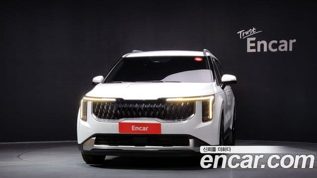 Kia Carnival 2024 — Фото 3/20