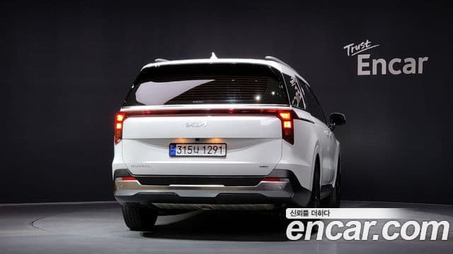 Kia Carnival 2024 — Фото 4/20