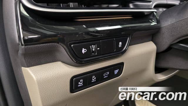 Kia Carnival 2024 — Фото 18/20