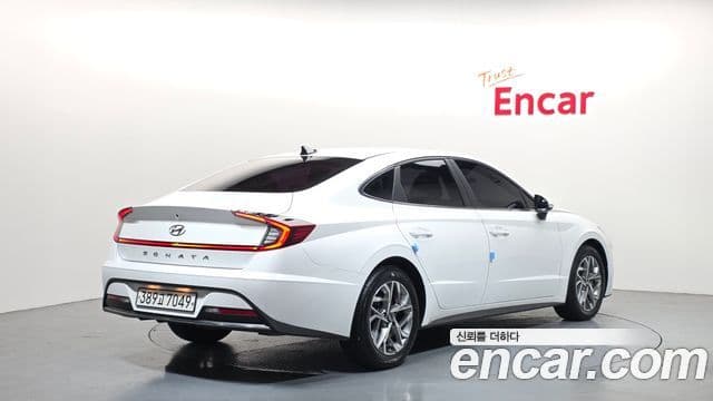 Hyundai Sonata Hybrid 2020 — ფოტო 17/20