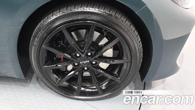 Kia Stinger 2023 — Şəkil 5/20
