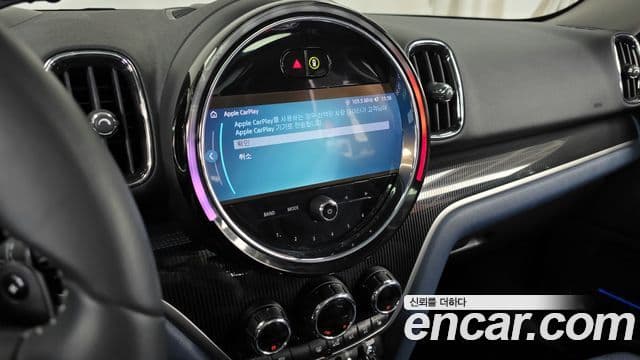 Mini Cooper S Countryman 2022 — фото 14 из 20